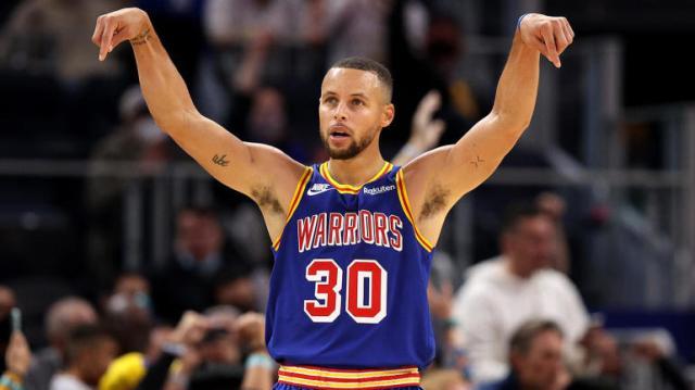 完美世界竞技平台下载-11胜1负开局存在水分？勇士未来9战6客迎真正考验